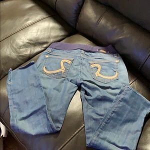 Rock & Republic designer Maternity Jeans 26